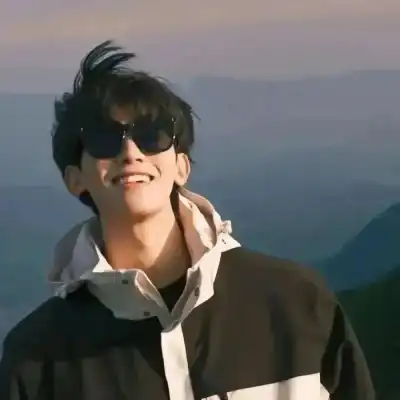 雍恨云